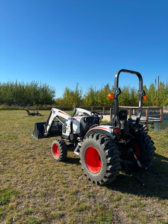 2022 Bobcat CT2035, 75 mth, dovoz Kanada — foto 3 z 5