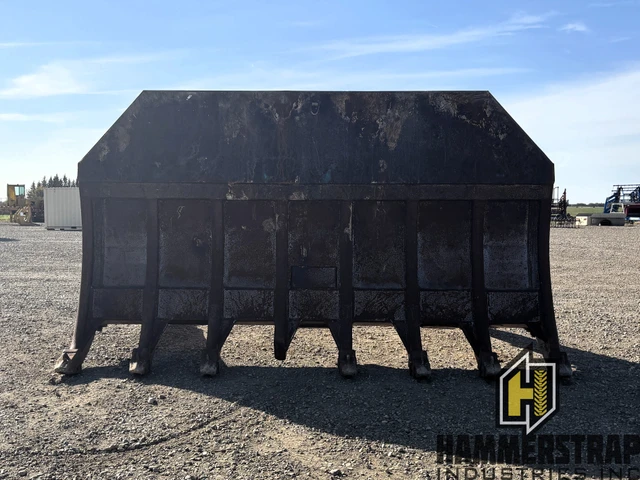 Caterpillar D9, 1 mth, dovoz Kanada — foto 2 z 5