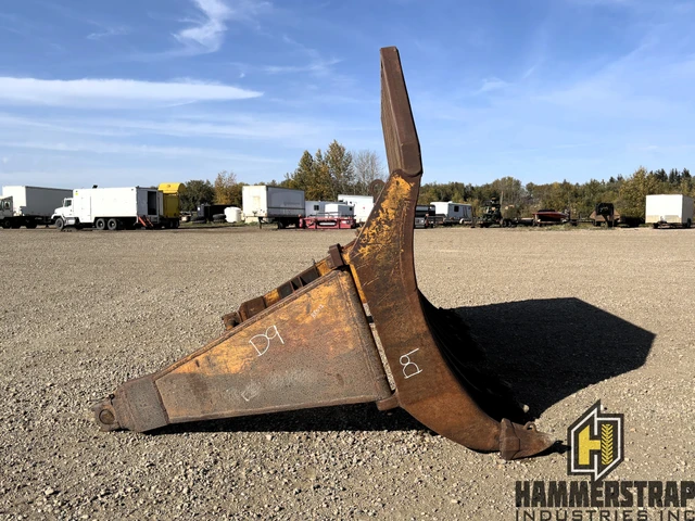 Caterpillar D9, 1 mth, dovoz Kanada — foto 4 z 5