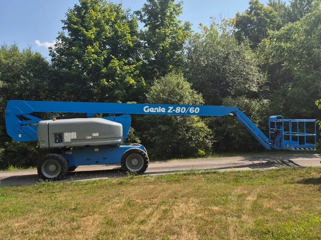 2012 Genie, 1 mth, dovoz Kanada — foto 3 z 5
