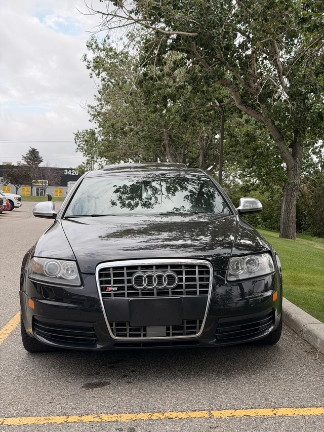 2009 Audi S6, černá, 173 000 km, dovoz Kanada — foto 2 z 5