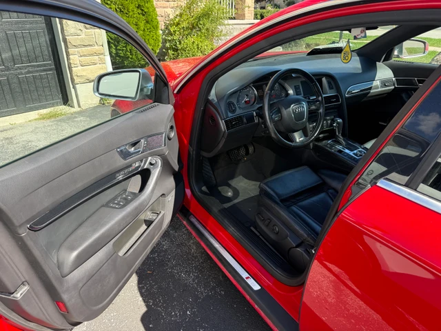 2007 Audi S6, 202 212 km, dovoz Kanada — foto 3 z 5