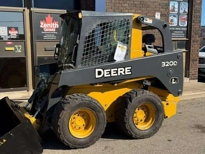 2011 John Deere 320D, dovoz Kanada — foto 2 z 10
