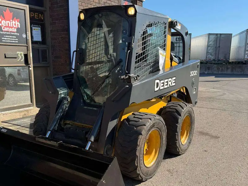 2011 John Deere 320D, dovoz Kanada — foto 4 z 10