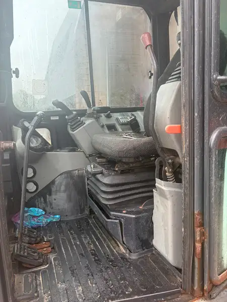 2015 Bobcat E32I-WHITE, bílá, dovoz Kanada — foto 5 z 7