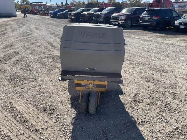 2024 WALKER, dovoz Kanada — foto 4 z 5