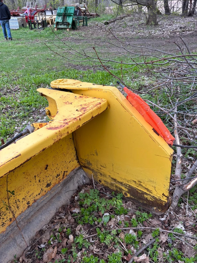 John Deere PLOW, dovoz Kanada — foto 2 z 5