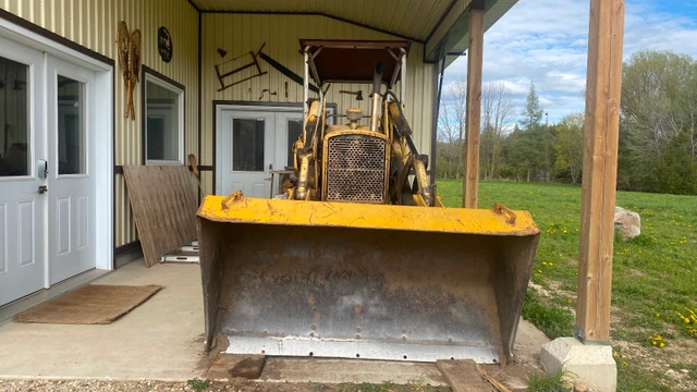 John Deere 450, dovoz Kanada — foto 3 z 5