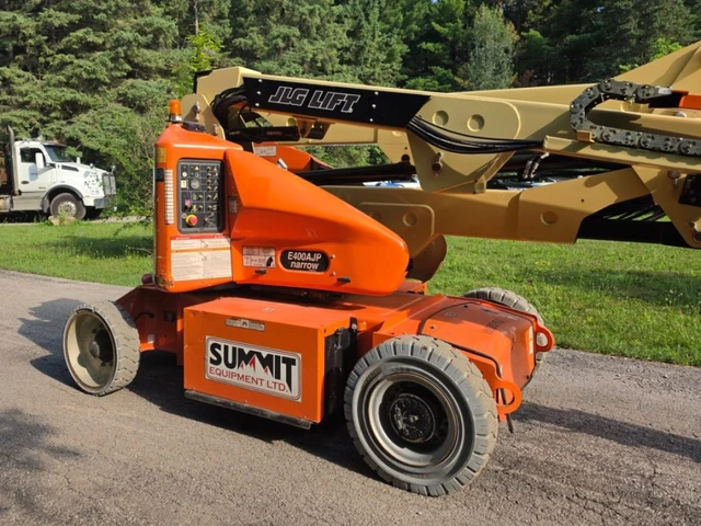 2017 JLG E400AJP, 1 mth, dovoz Kanada — foto 1