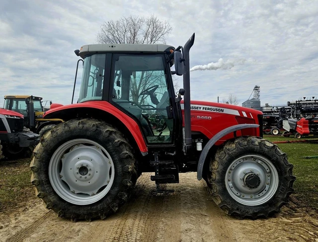 2012 MASSEY, dovoz Kanada — foto 4 z 5
