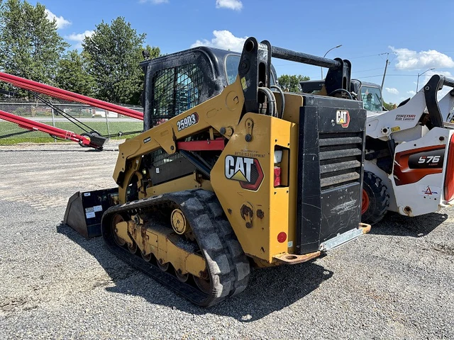 2021 Caterpillar 259D3, 1 mth, dovoz Kanada — foto 3 z 5