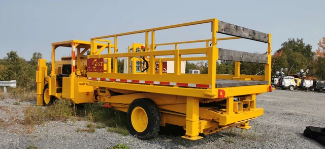 2000 SANDVIK, 1 mth, dovoz Kanada — foto 4 z 5