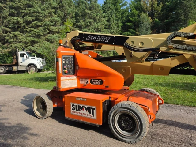 2017 JLG E400AJP, 1 mth, dovoz Kanada — foto 1