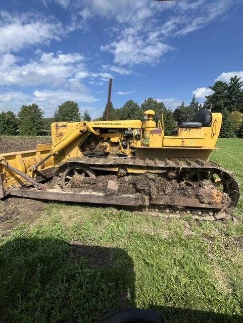 Caterpillar, dovoz Kanada — foto 3 z 5