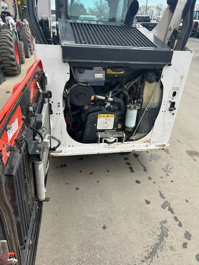 2022 Bobcat S66, 1 mth, dovoz Kanada — foto 3 z 5