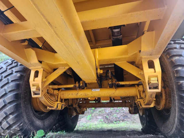 2021 NC, dovoz Kanada — foto 3 z 5