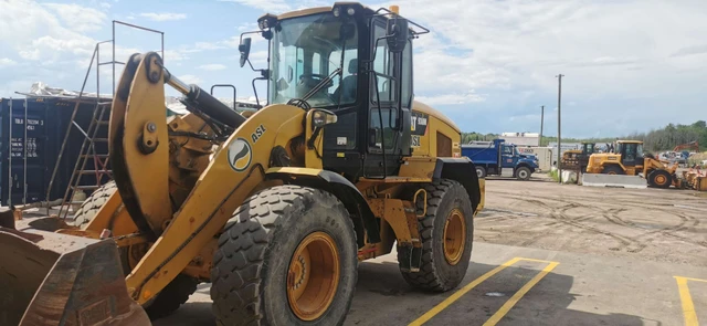 2017 Caterpillar 930M, 1 mth, dovoz Kanada — foto 3 z 5