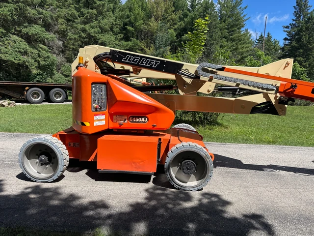 2015 JLG INTERIOR, 1 mth, dovoz Kanada — foto 2 z 5