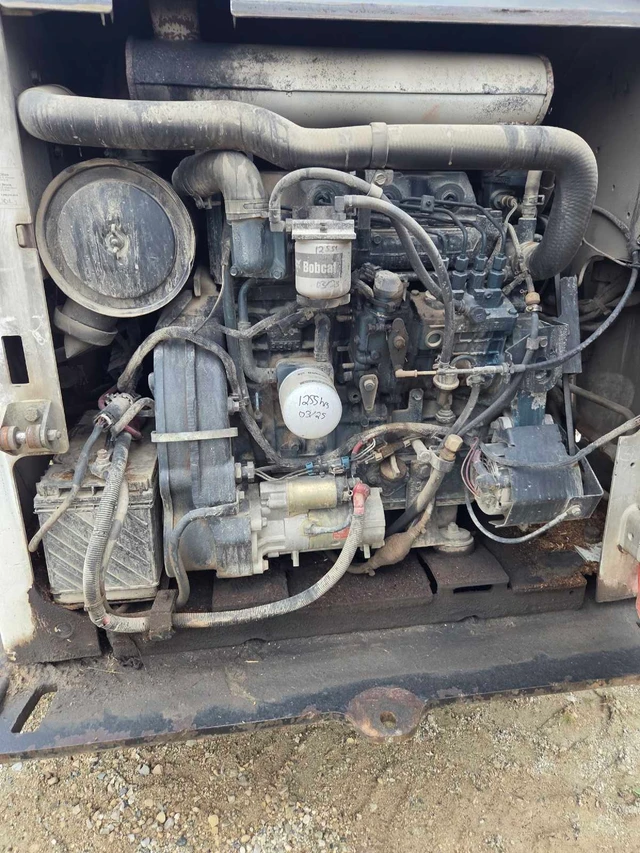 Bobcat A300, dovoz Kanada — foto 4 z 5
