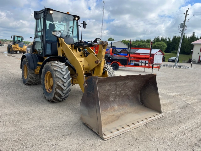 2013 Caterpillar 908H2, 1 mth, dovoz Kanada — foto 3 z 5