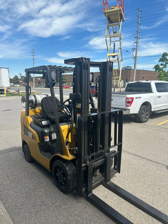 2017 Caterpillar 6000, 1 mth, dovoz Kanada — foto 3 z 5