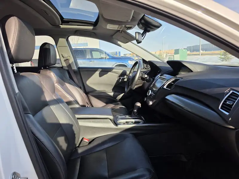 2016 Acura RDX Tech, bílá, 154 248 km, dovoz Kanada — foto 7 z 12