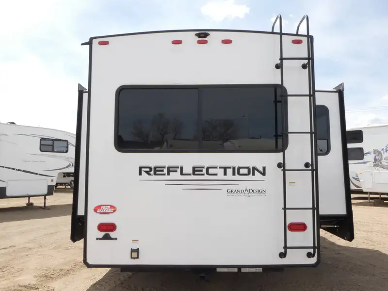 2024 UNSPECIFIED-REFLECTION, 0 mth, dovoz Kanada — foto 6 z 12