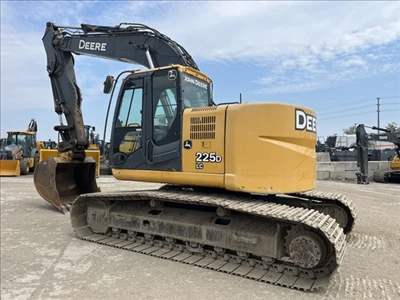 2012 John Deere 225D, 1 mth, dovoz Kanada — foto 5 z 5