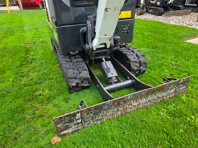 2021 Bobcat E20, dovoz Kanada — foto 4 z 5