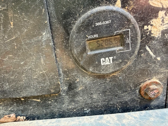 2017 Caterpillar 308E, 5 300 mth, dovoz Kanada — foto 2 z 2