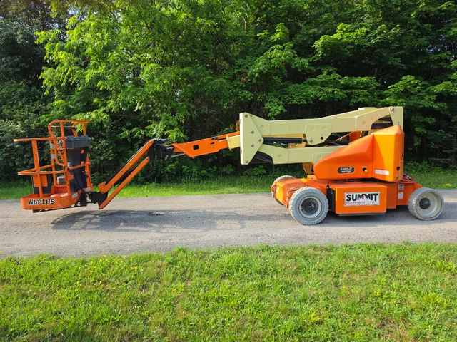 2017 JLG E400AJP, 1 mth, dovoz Kanada — foto 2 z 5