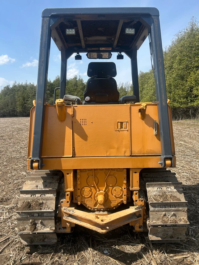 Case 650H, dovoz Kanada — foto 4 z 5