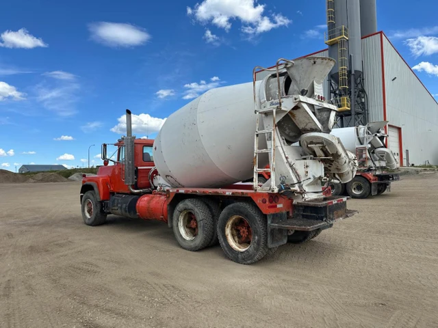 1988 MACK, 829 214 mth, dovoz Kanada — foto 4 z 5
