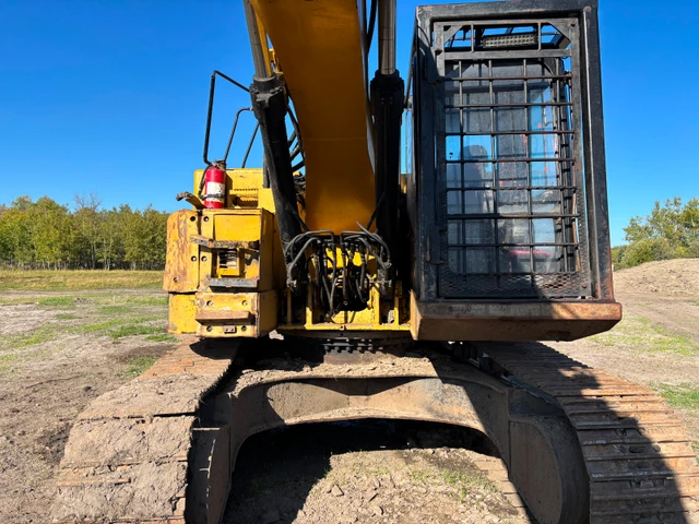 2011 Caterpillar 328D, dovoz Kanada — foto 2 z 5