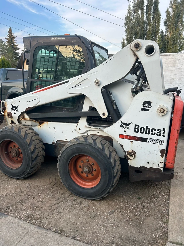Bobcat S650, dovoz Kanada — foto 3 z 4