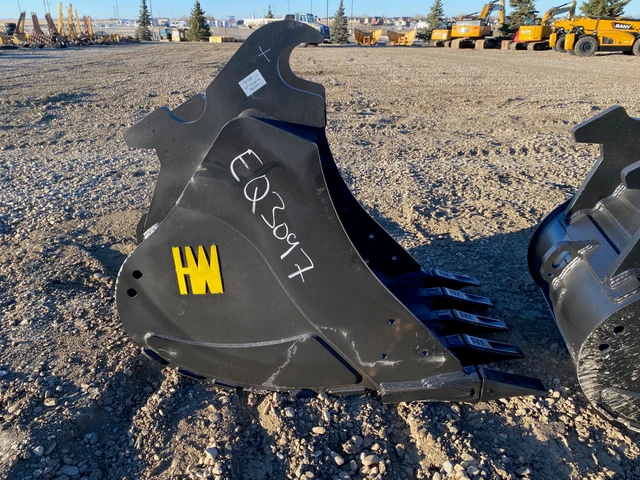 2025 HW, dovoz Kanada — foto 2 z 5