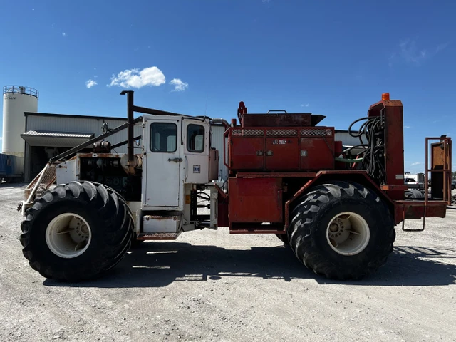 1995 IVI, dovoz Kanada — foto 3 z 5