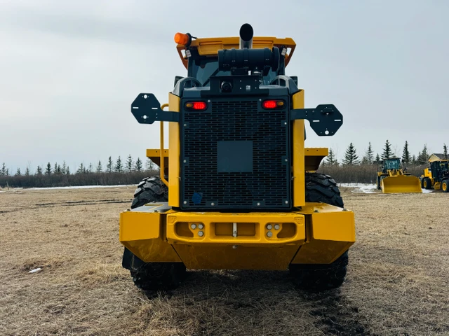 2023 John Deere, 1 mth, dovoz Kanada — foto 4 z 5