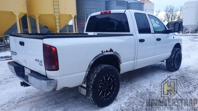 2004 DODGE, 412 321 mth, dovoz Kanada — foto 4 z 5