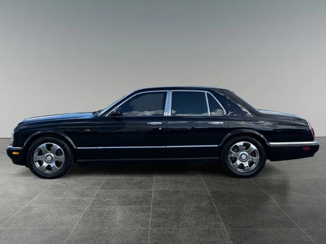 2001 Bentley Arnage, 127 126 km, dovoz Kanada — foto 2 z 15