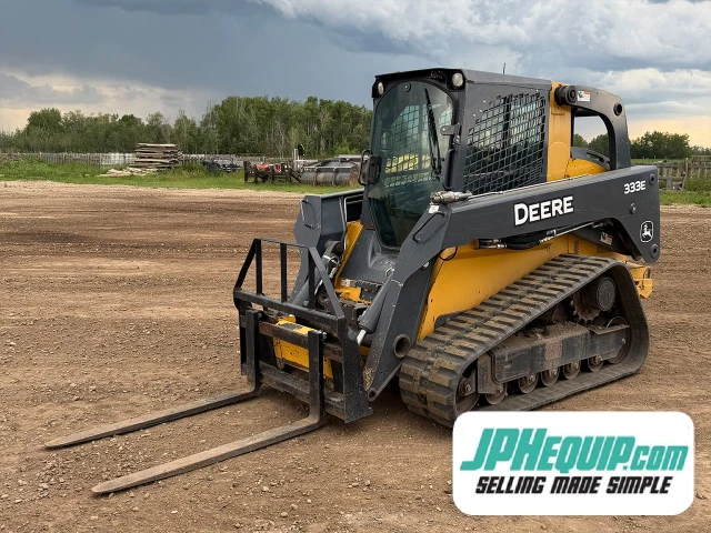 2017 John Deere, dovoz Kanada — foto 1 z 5 2017 John Deere, dovoz Kanada — foto 1 z 5