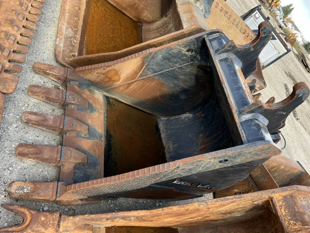 300, dovoz Kanada — foto 2 z 5