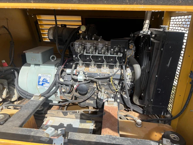2011 Terex LIGHT, dovoz Kanada — foto 5 z 5