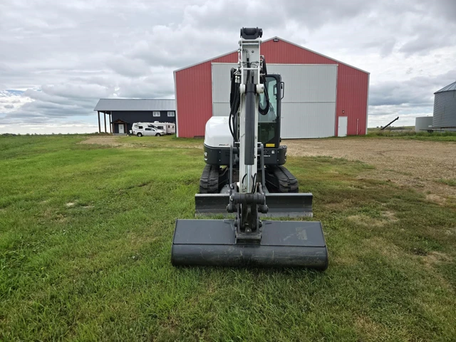 2023 Bobcat E42R2, 1 mth, dovoz Kanada — foto 2 z 5