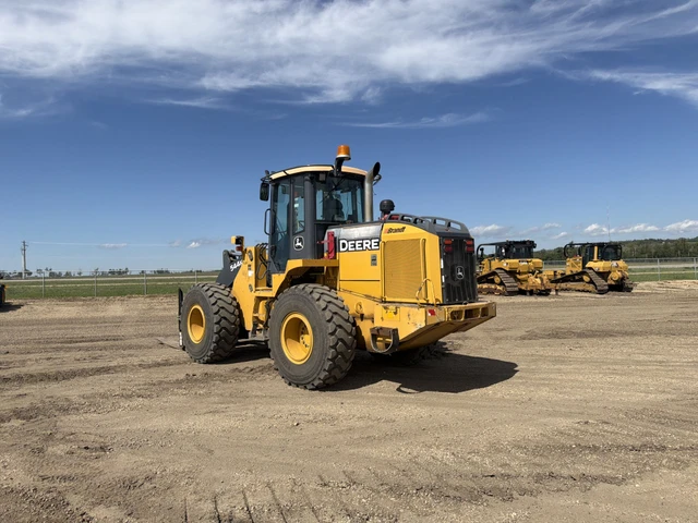 2014 John Deere, dovoz Kanada — foto 4 z 5