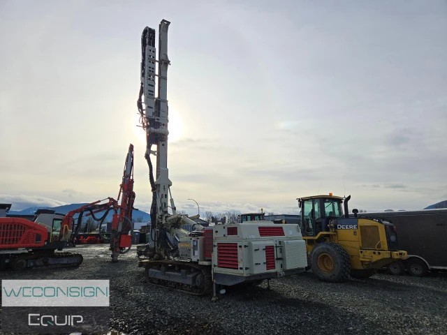2018 Caterpillar COMACCHIO, 1 mth, dovoz Kanada — foto 2 z 5