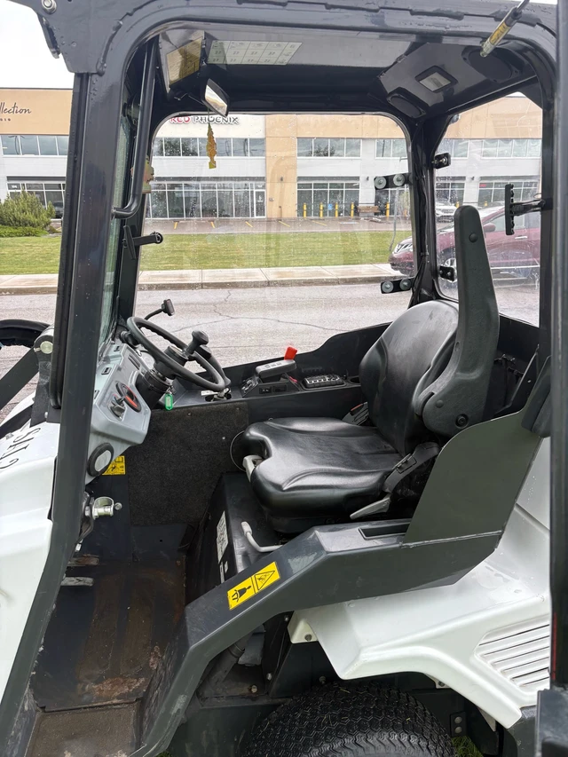 Bobcat L23, dovoz Kanada — foto 3 z 5