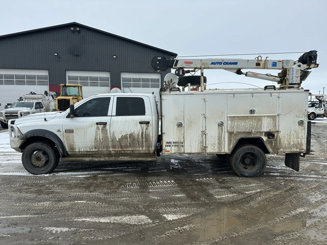2012 DODGE, 327 819 mth, dovoz Kanada — foto 3 z 5