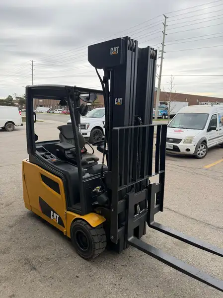 2017 Cat 2C6000, dovoz Kanada — foto 4 z 9