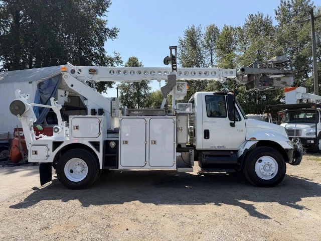 2008 ALTEC, 160 000 mth, dovoz Kanada — foto 3 z 5